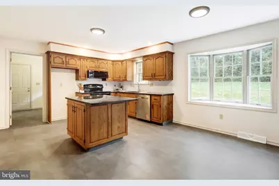 1806 Briarcreek Lane, Middletown, PA 17057 - Photo 18