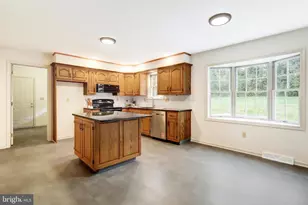 1806 Briarcreek Ln, Middletown, PA 17057 - Photo 18