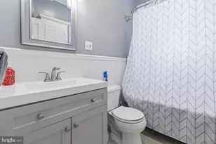 250 E Emaus St, Middletown, PA 17057 - Photo 22