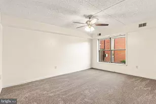 1210 E Hampton Hill Ct, Harrisburg, PA 17111 - Photo 12