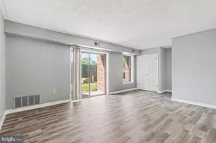 1210 E Hampton Hill Ct, Harrisburg, PA 17111 - Photo 2