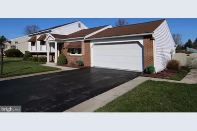 4856 Springtop Drive, Harrisburg, PA 17111 - Photo 2