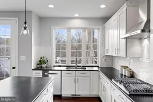 7041 Woodsman Dr, Harrisburg, PA 17111 - Photo 20