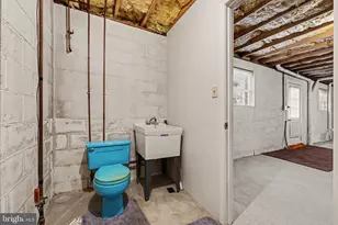 400 Locust St, Halifax, PA 17032 - Photo 22