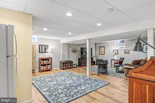 2204 Continental Dr, Harrisburg, PA 17110 - Photo 22