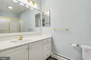 1827 Meadow Ridge Dr, Hummelstown, PA 17036 - Photo 16