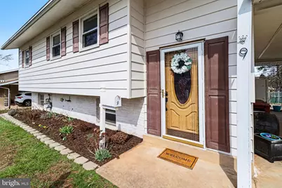 9 Faye Road, Middletown, PA 17057 - Photo 2
