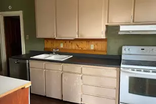 198 Pine St, Millersburg, PA 17061 - Photo 8