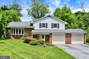 55 Ridgeview Rd, Hummelstown, PA 17036 - Photo 1