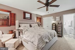 5805 Hidden Lake Dr, Harrisburg, PA 17111 - Photo 16