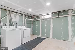 5002 Colorado Ave, Harrisburg, PA 17109 - Photo 18