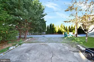 127 Half St, Hershey, PA 17033 - Photo 44