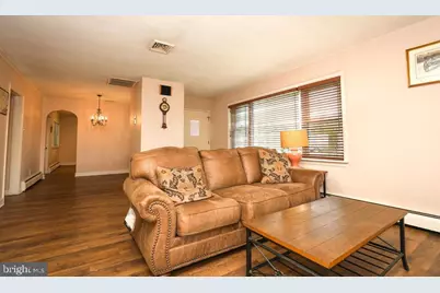 9 Oakmont Road, Harrisburg, PA 17109 - Photo 8