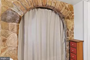 1913 Old State Rd, Dauphin, PA 17018 - Photo 8