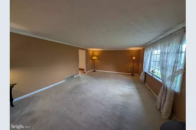 7845 Chambers Hill Road, Harrisburg, PA 17111 - Photo 6