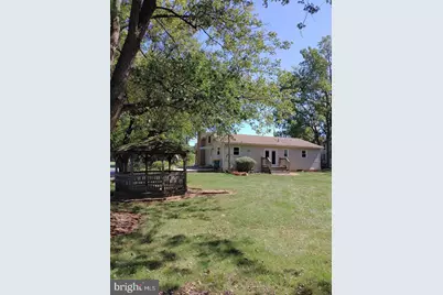 2110 Sand Hill Road, Hershey, PA 17033 - Photo 2