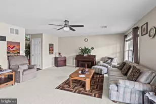 210 Osprey Ln, Hummelstown, PA 17036 - Photo 6