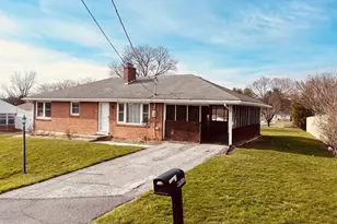 4912 Sunset Dr, Harrisburg, PA 17112 - Photo 2