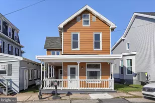 206 Armstrong St, Halifax, PA 17032 - Photo 1