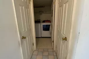 6284 Spring Knoll Dr, Harrisburg, PA 17111 - Photo 4