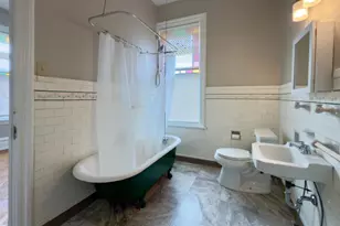 2011 N 3rd St, Harrisburg, PA 17102 - Photo 16