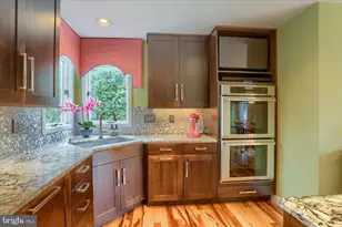 2312 Fox Hollow Rd, Harrisburg, PA 17112 - Photo 4