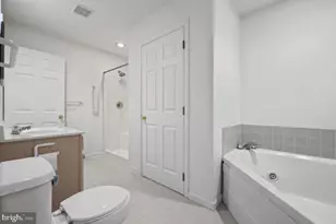 262 Crescent Dr, Hershey, PA 17033 - Photo 22