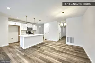 1048 Addie Ln, Harrisburg, PA 17112 - Photo 8