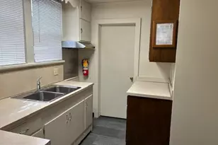 4231 Elmerton Ave, Harrisburg, PA 17109 - Photo 8