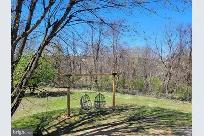 490 Sue Drive, Hummelstown, PA 17036 - Photo 2