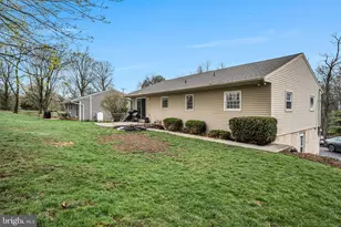 7169 Chambers Hill Rd, Harrisburg, PA 17111 - Photo 20