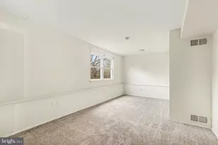 221 Lamp Post Ln, Hershey, PA 17033 - Photo 18