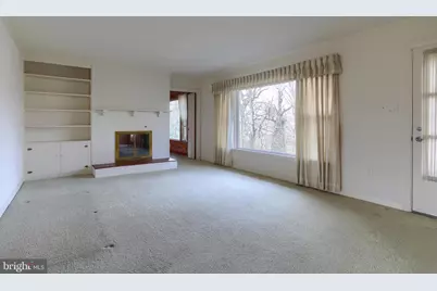 359 E Granada Avenue, Hershey, PA 17033 - Photo 12