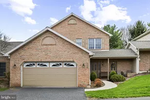 660 Heiden Dr, Hummelstown, PA 17036 - Photo 1