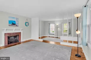 331 E Water St, Middletown, PA 17057 - Photo 2