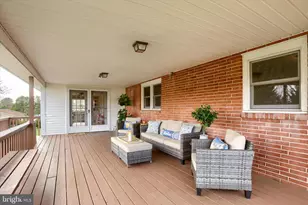 464 Cedar Ave, Hershey, PA 17033 - Photo 32