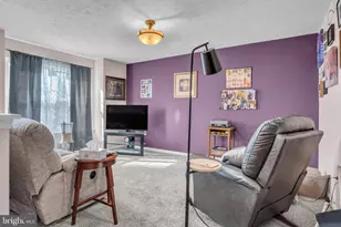 279 Lincoln Ave, Harrisburg, PA 17111 - Photo 4