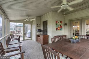 2421 Zell Ct, Hummelstown, PA 17036 - Photo 22