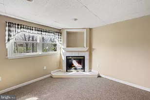 6401 Whisper Wood Ln, Harrisburg, PA 17112 - Photo 30