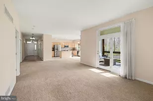 6401 Whisper Wood Ln, Harrisburg, PA 17112 - Photo 12