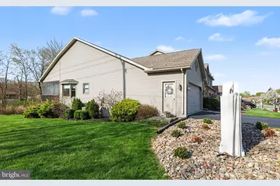 6401 Whisper Wood Lane, Harrisburg, PA 17112 - Photo 4