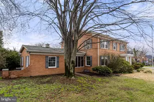 2301 Edgewood Rd, Harrisburg, PA 17104 - Photo 46