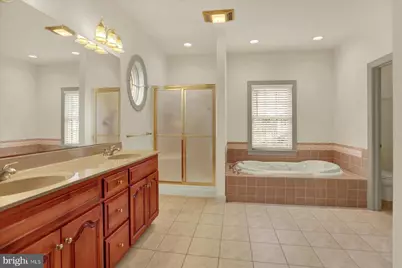 4755 Maple Shade Drive, Harrisburg, PA 17110 - Photo 24