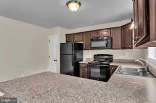 849 Gregs Dr, Harrisburg, PA 17111 - Photo 12