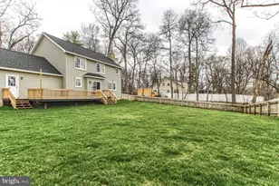 128 Azalea Dr, Hershey, PA 17033 - Photo 64