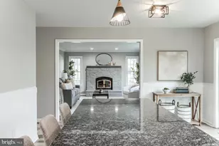 128 Azalea Dr, Hershey, PA 17033 - Photo 4