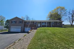 6021 Devonshire Heights Rd, Harrisburg, PA 17112 - Photo 1