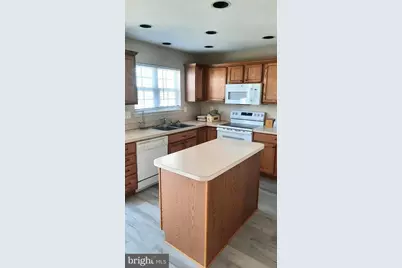 7546 Stephen Drive, Harrisburg, PA 17111 - Photo 2