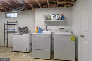 1637 E Caracas Ave, Hershey, PA 17033 - Photo 36