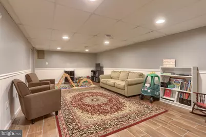 1637 E Caracas Avenue, Hershey, PA 17033 - Photo 32